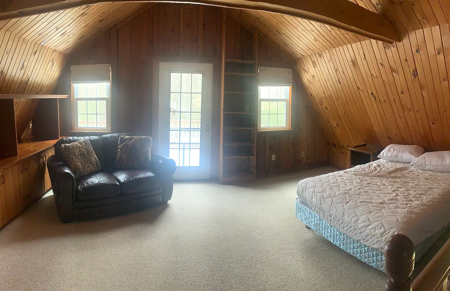 2 bed, 1500 sqft, $1,300 — Photo 2