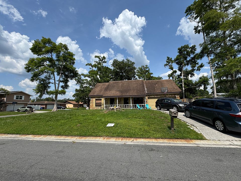 1st image of 6709 Wood Branch Dr