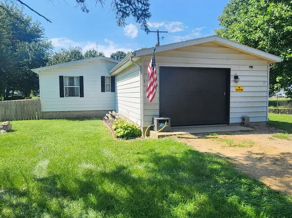 24653-2035 East St, Kasbeer, IL 61328
