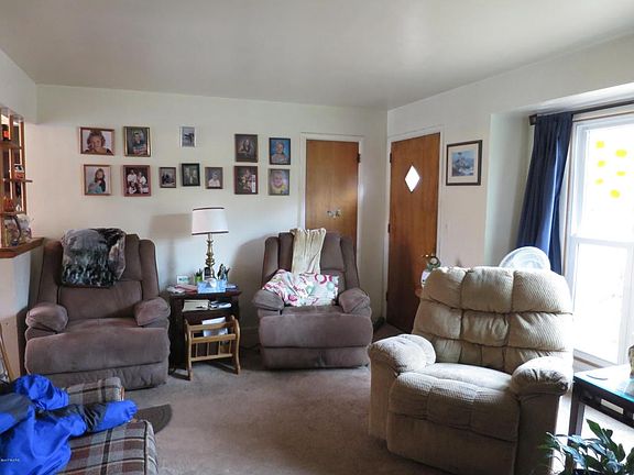 5th image of 3725 Collingwood Ave SW