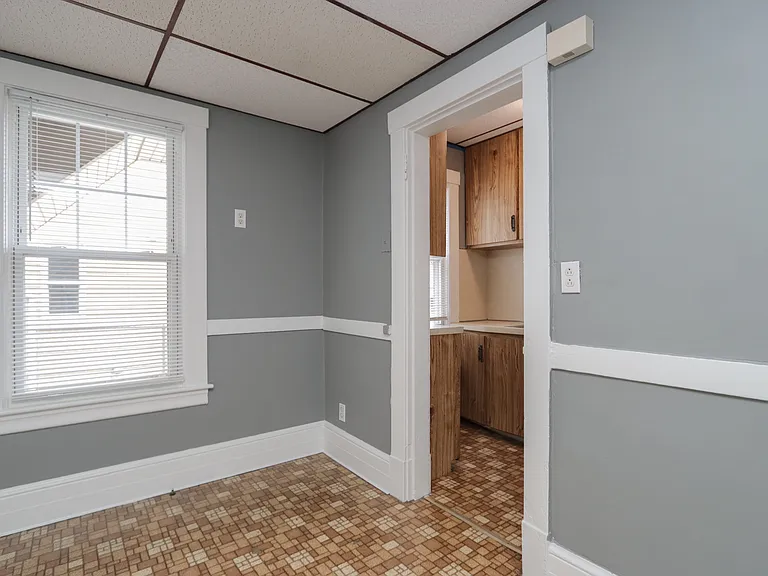 8 Ivy Ave #1 — Photo 18