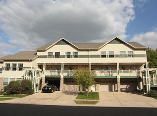5721 Lexington St, Mc Farland, WI 53558
