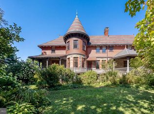 266 Beechwood Dr, Bryn Mawr, PA 19010