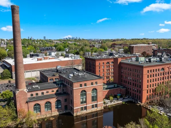 1241-1251 Adams St #F608, Dorchester Center, MA 02124