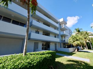 16518 NE 26th Ave APT 305, North Miami Beach, FL 33160