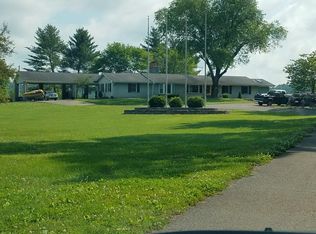 440 Richardson Dr, Hurricane Mills, TN 37078