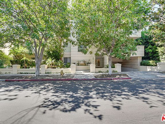 2nd image of 1401 S Bentley Ave APT 201