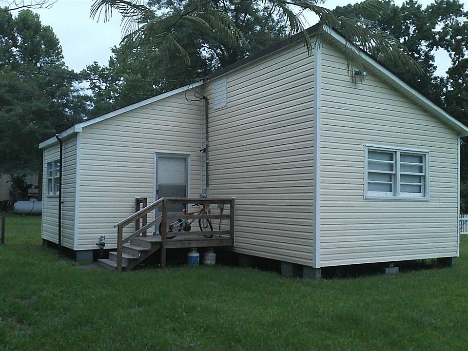 2nd image of 7085 El Miller Trl NE