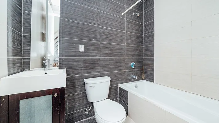 Rented by Nooklyn NYC LLC | media 6