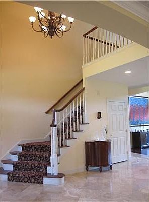 4th image of 4566 Canterbury Ct