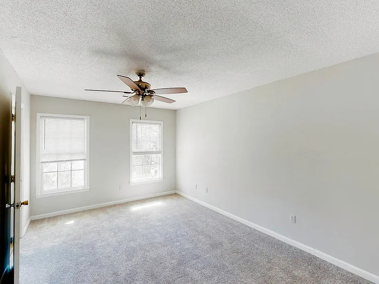 1742 Skinner Ave — Photo 19