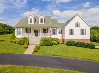 1268 Hill Valley Rd, Stuart, VA 24171