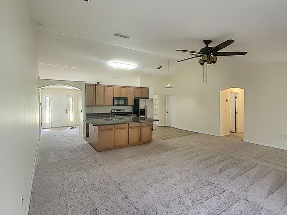 4th image of 2089 Cogan Dr SE