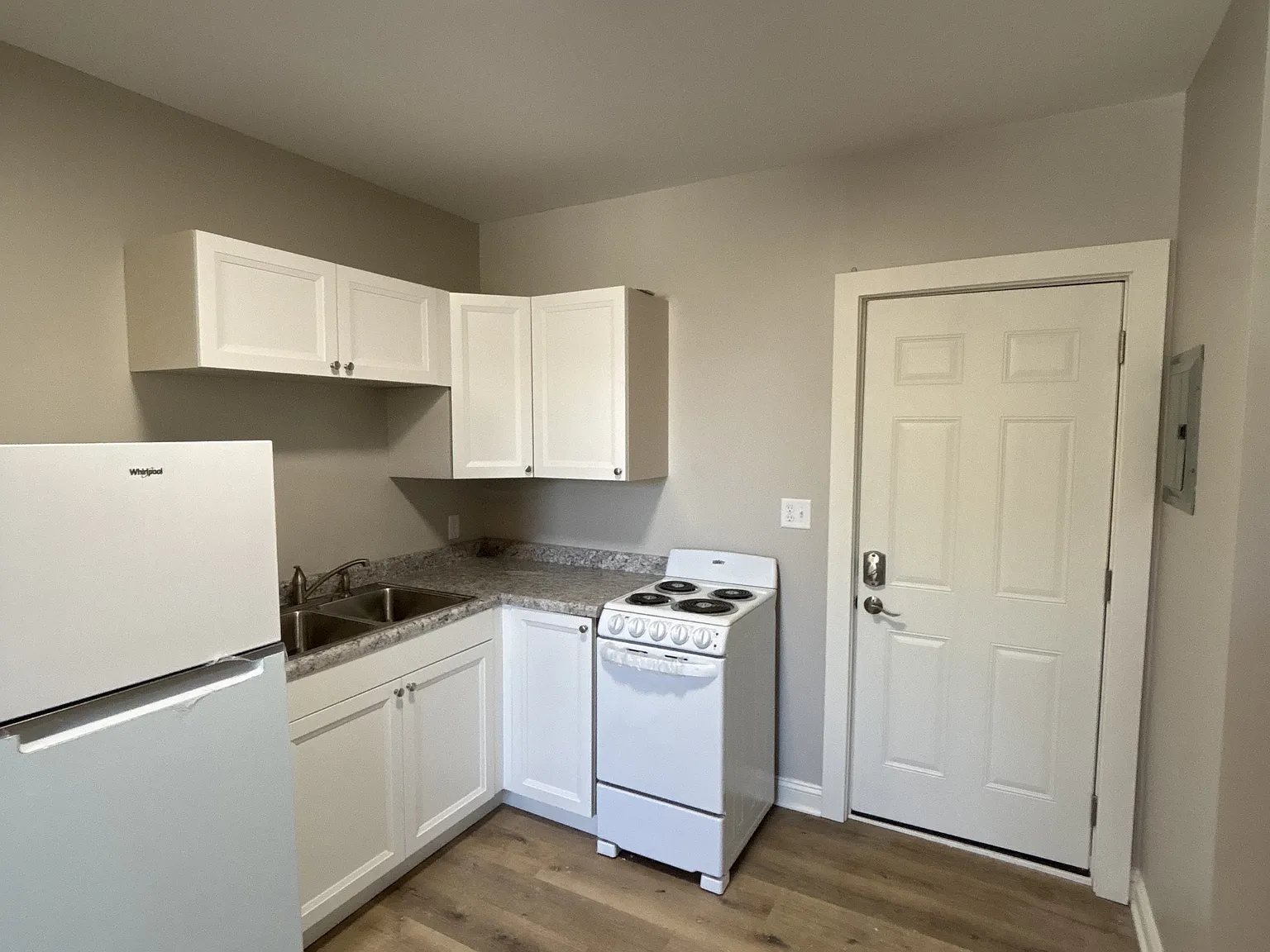 213 North Main Street - 5 — Photo 2