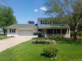 1073 Paradise Acres, Galesburg, IL 61401