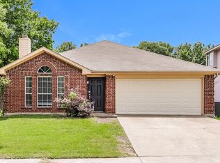 1223 Reeves Ln, Cedar Hill, TX 75104
