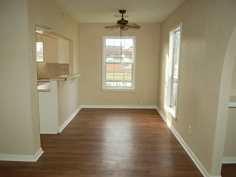 7304 Kinney St — Photo 11
