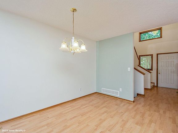 3rd image of 2834 NW North Creek Cir