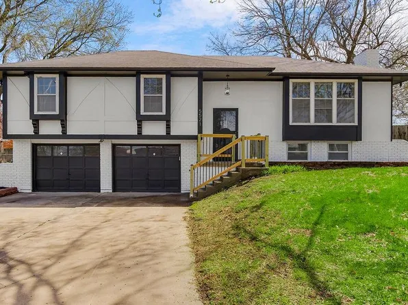 5521 Wallace Ave, Kansas City, MO 64129