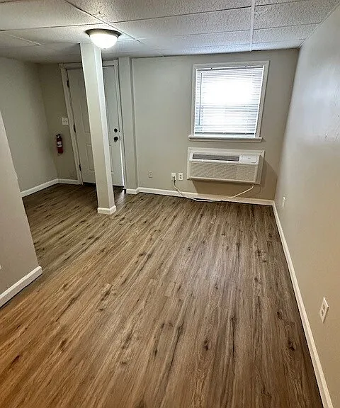 308 E Walnut St — Photo 12