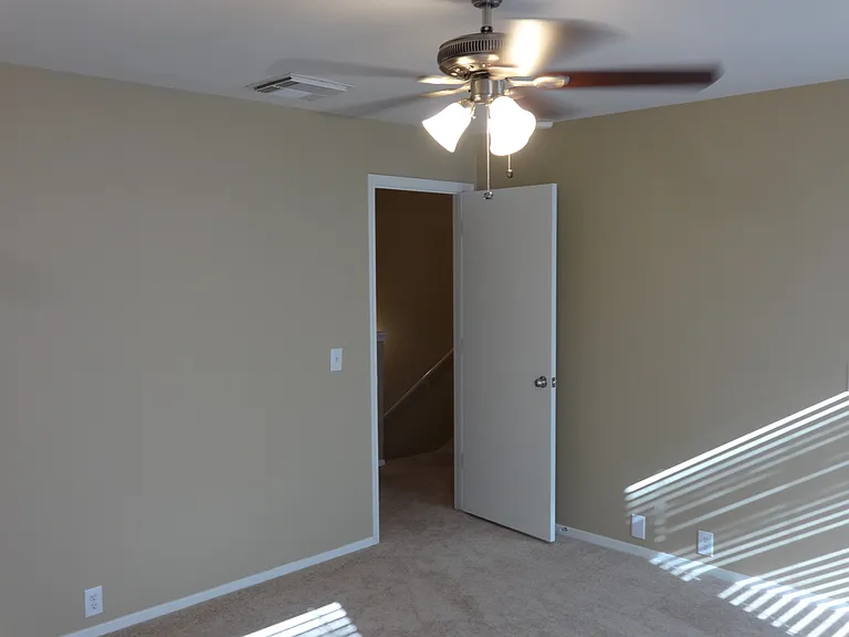 3443 Becker Glen St — Photo 5