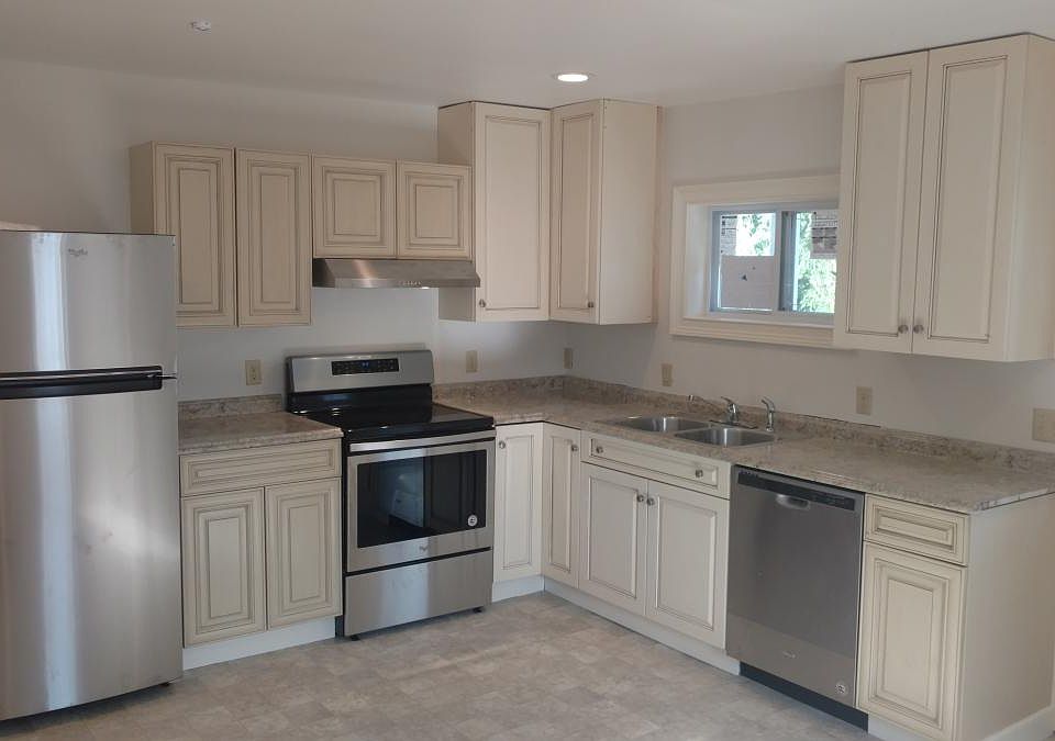 2nd image of 88 Kingwood Stockton Rd #2