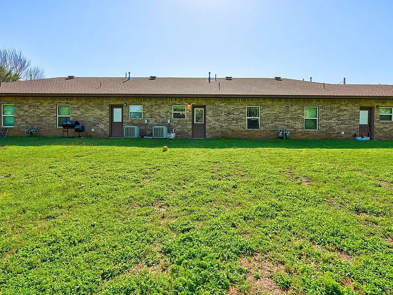 2220 W Utah Ave — Photo 41