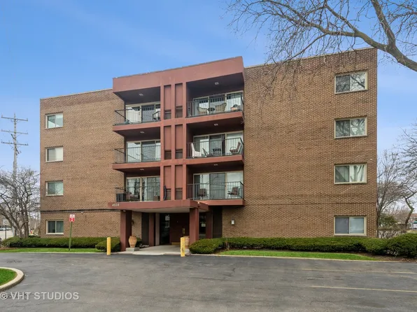 4838 Howard St APT 409, Skokie, IL 60077