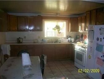2nd image of 1757 Morrison St