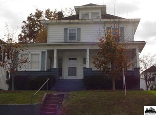 1716 Poplar St, Kenova, WV 25530