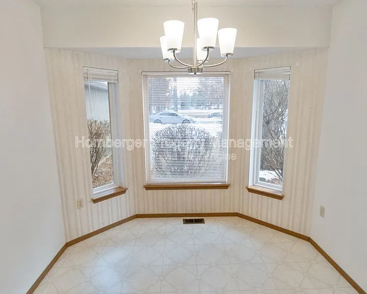1603 E 33rd Ave #1603 — Photo 8