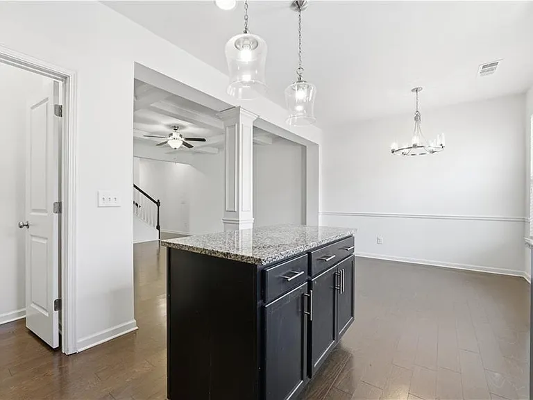 2730 Kemp Ct — Photo 19