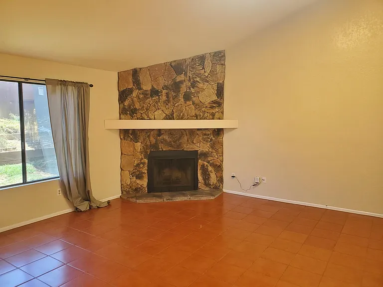 6707 Lambert Way — Photo 11
