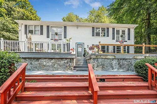 112 Woodbine St #1 Photo 1