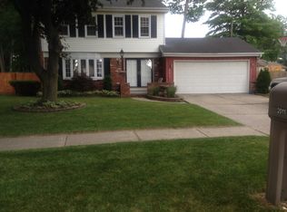 2011 Roanwood Dr, Toledo, OH