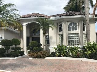 9671 Parkview Ave, Boca Raton, FL 33428