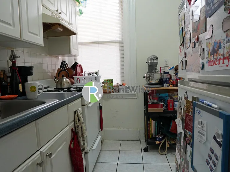 63 Brighton Ave #2 — Photo 9