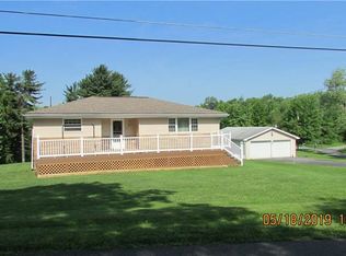 4 Buckel St, Burgettstown, PA 15021