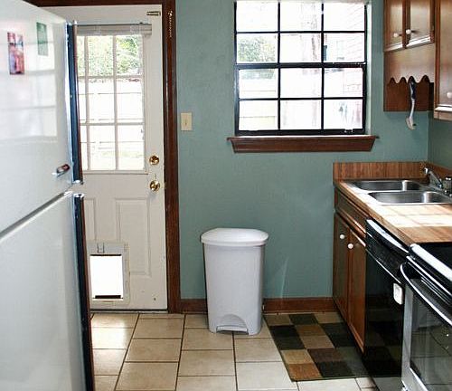 kitchen fridge stays