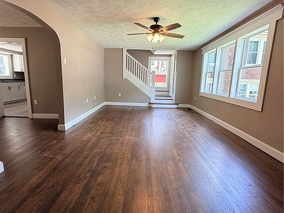 5th image of 198 Nighbert Ave