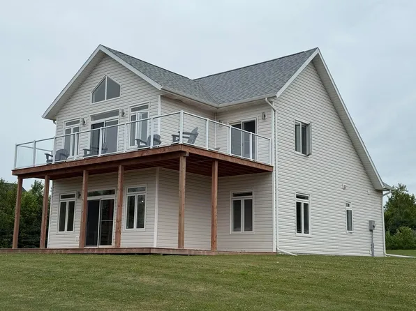 32 Blue Heron Cres, Saint Andrew's Parish, PE C0A 1R0