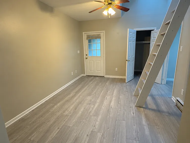 9798 McGregor Rd — Photo 6