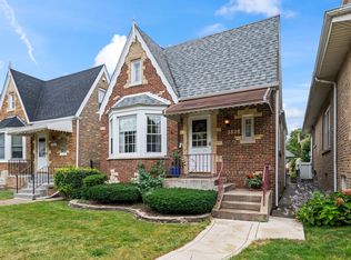 2828 N Melvina Ave, Chicago, IL 60634