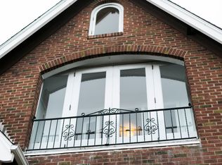 1607 Palm Ave SW, Seattle, WA 98116