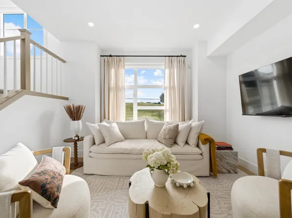 32929 Cherry Ave #48, Mission, BC V2V 2V1