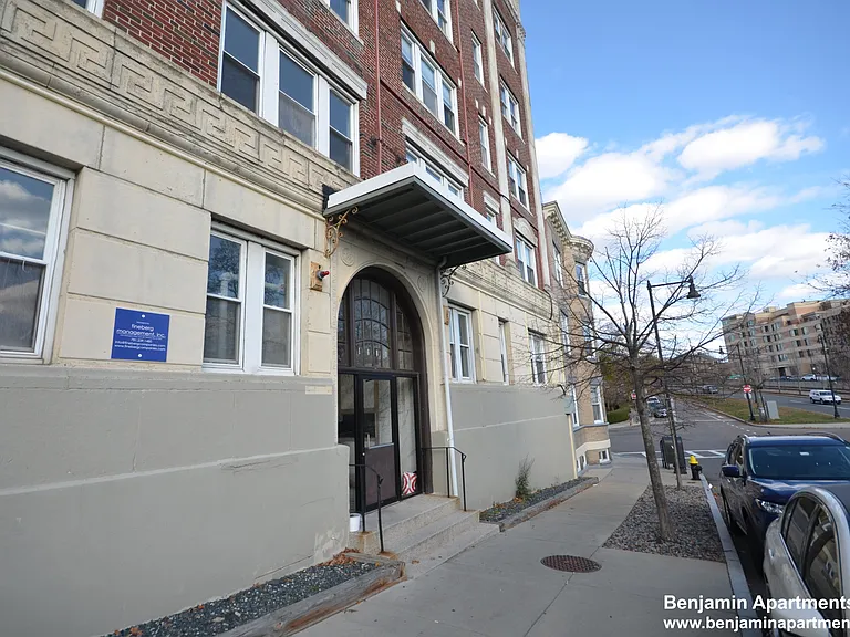 1691 Commonwealth Ave #3 — Photo 8