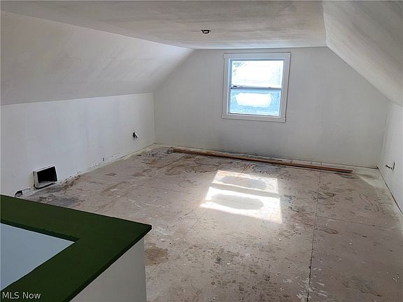 2nd image of 1311 Superior Ave