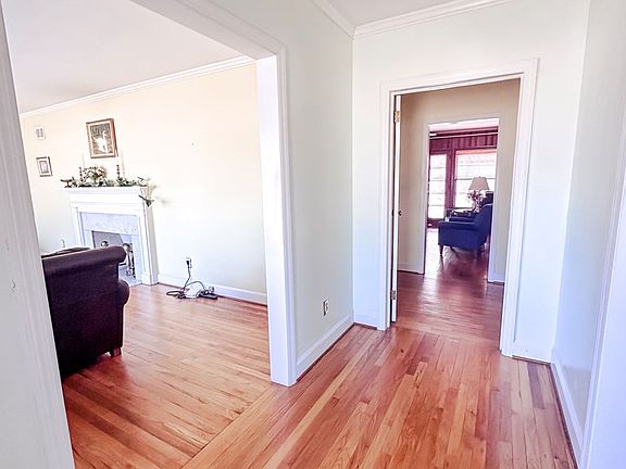 2nd image of 1106 Mount Vernon Rd