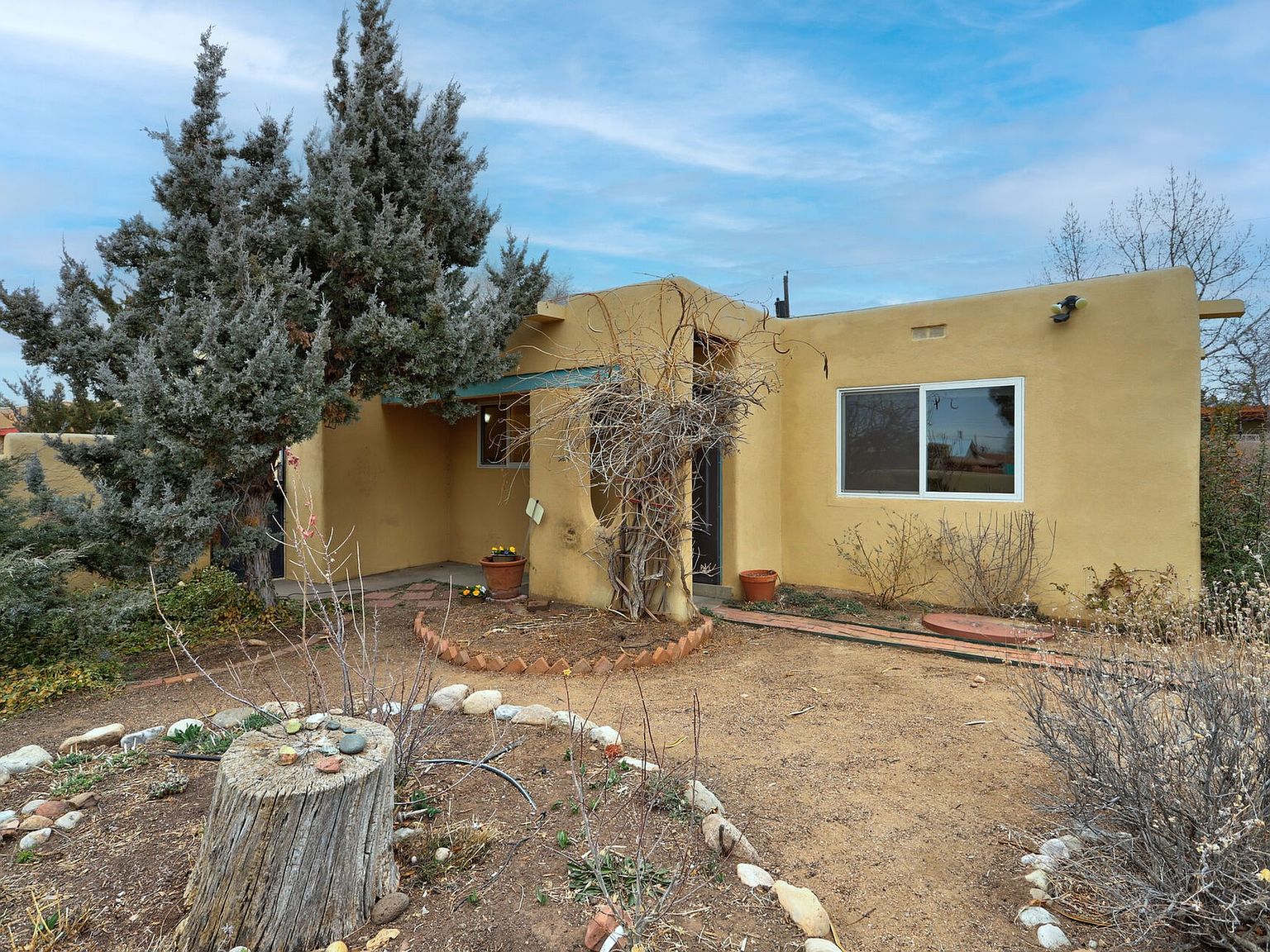 1845 Camino La Canada, Santa Fe, NM 87501 | Zillow