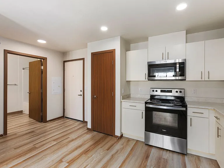 Ovation at Paine Field 55+ Senior Community — Photo 25